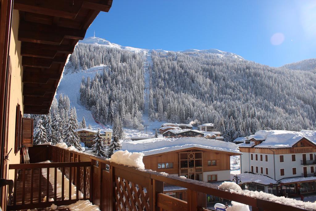 Savoia Palace Hotel Madonna di Campiglio Exterior foto